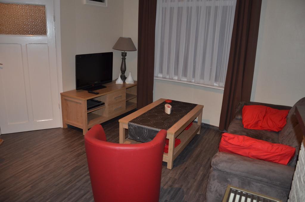 Apartment Sariks Place Bruggy Pokoj fotografie